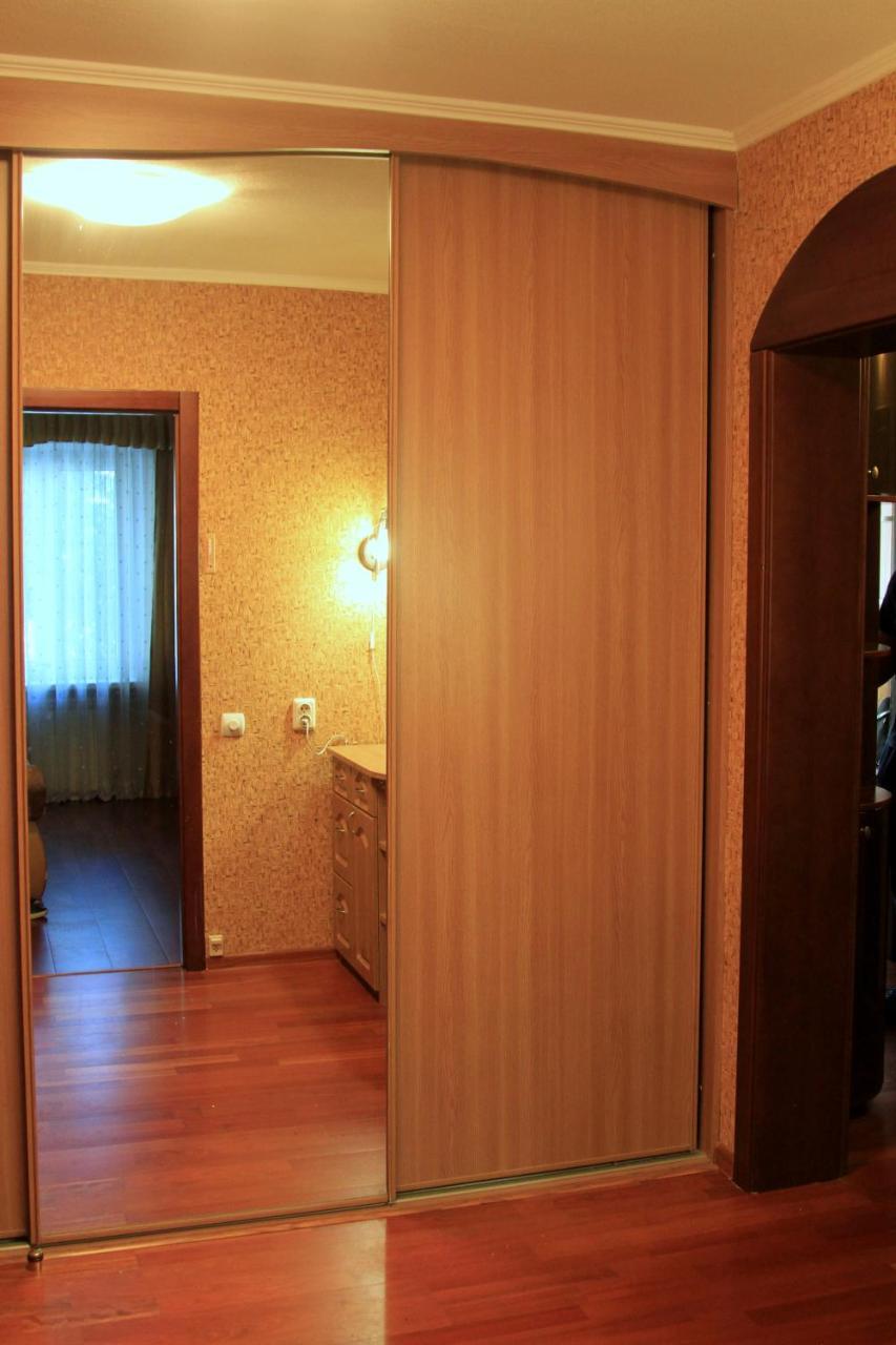 Apartment Near Metro Akademgorodok Kiev Exterior foto